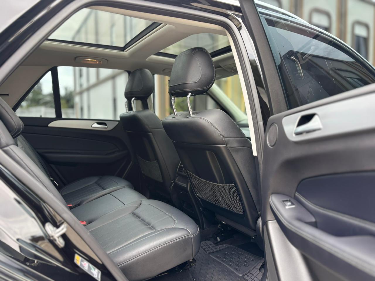 Mercedez Benz GLE 250D  2018